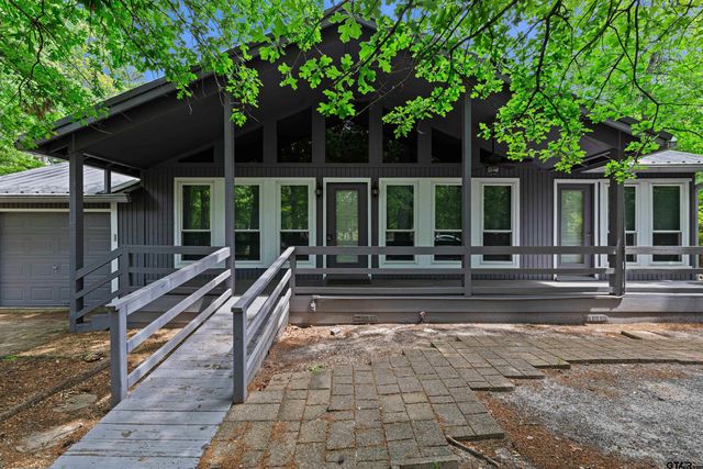 274 Wildwood Trail, Holly Lake Ranch, TX 75765