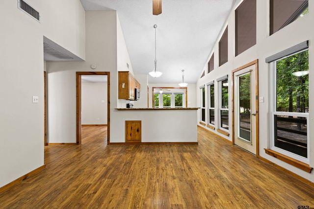 274 Wildwood Trail, Holly Lake Ranch, TX 75765