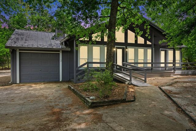 274 Wildwood Trail, Holly Lake Ranch, TX 75765