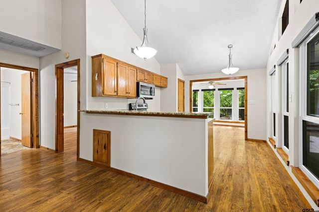 274 Wildwood Trail, Holly Lake Ranch, TX 75765