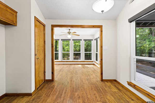274 Wildwood Trail, Holly Lake Ranch, TX 75765