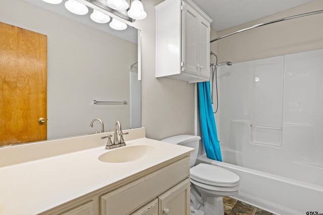 274 Wildwood Trail, Holly Lake Ranch, TX 75765