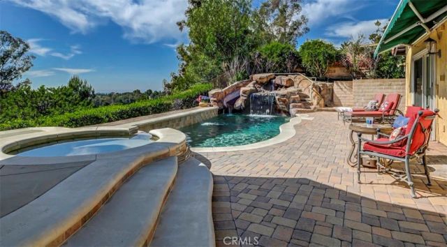 26586 Via Noveno, Mission Viejo, CA 92691