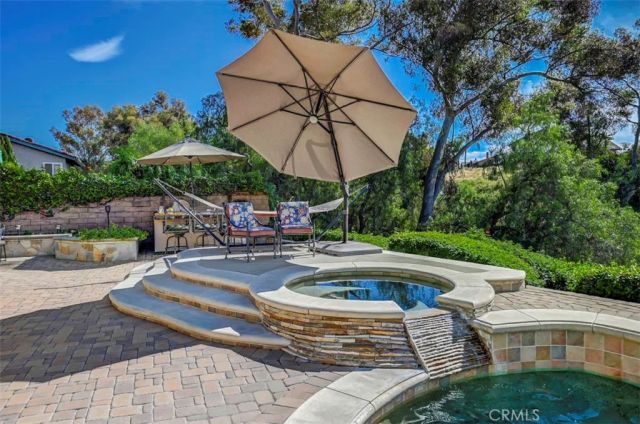 26586 Via Noveno, Mission Viejo, CA 92691