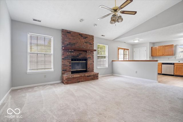 152 Tracy Ridge Boulevard, Whiteland, IN 46184