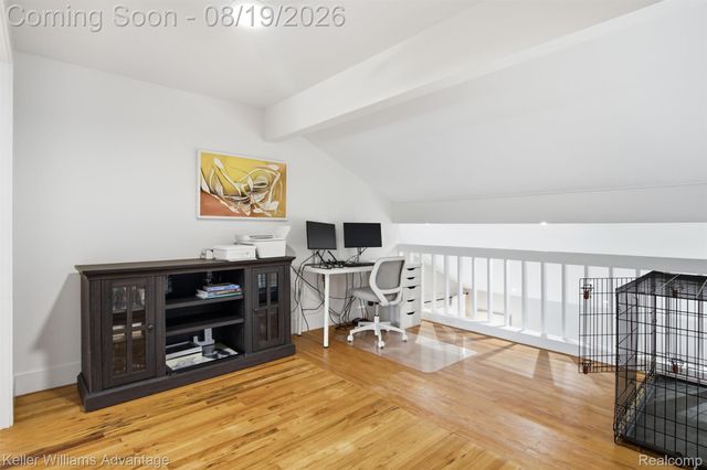 24560 Knollwood Street, Novi, MI 48375