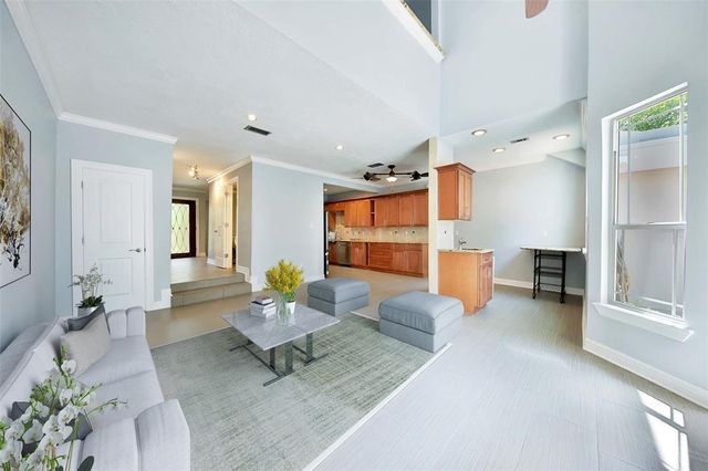 652 N Eldridge Parkway, Houston, TX 77079