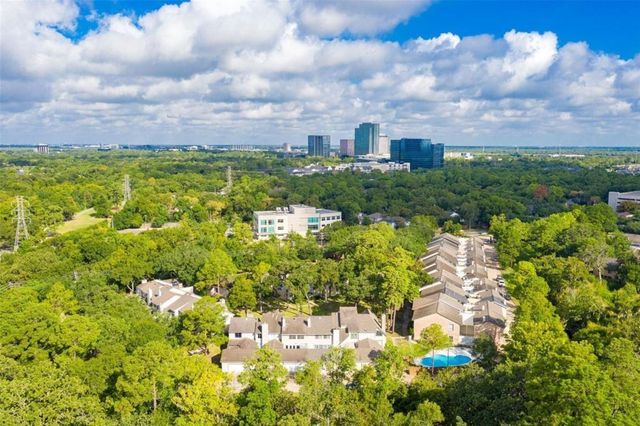 652 N Eldridge Parkway, Houston, TX 77079