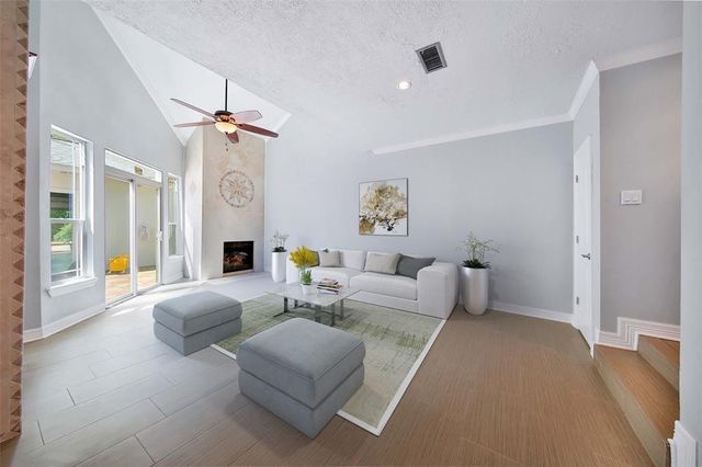 652 N Eldridge Parkway, Houston, TX 77079