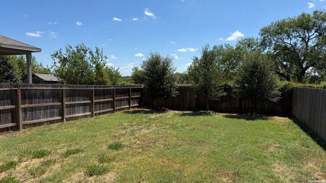 5118 Sandstone Way, San Antonio, TX 78222