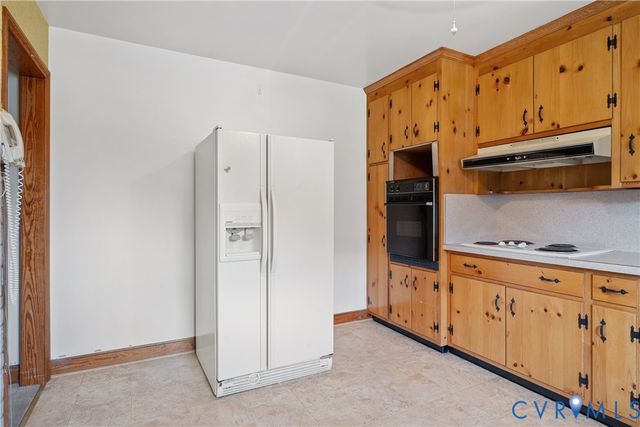 11405 Karen Dr, Ashland, VA 23005