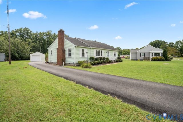 11405 Karen Dr, Ashland, VA 23005