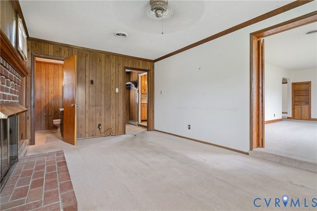 11405 Karen Dr, Ashland, VA 23005