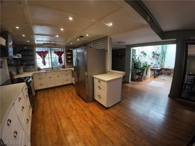 3153 Espanol Drive, Las Vegas, NV 89121