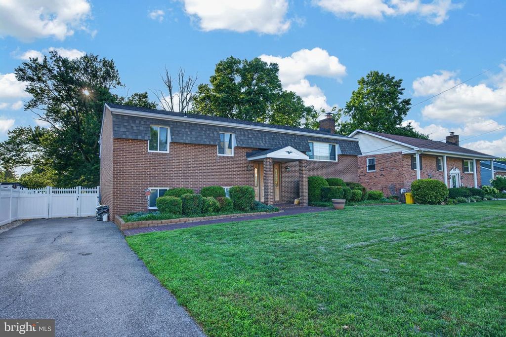 6584 BRENTWOOD RD, Linthicum Heights, MD 21090
