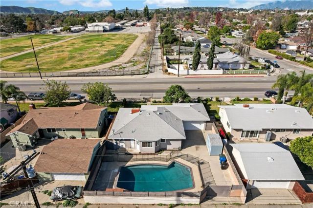 1274 N San Antonio, Pomona, CA 91767