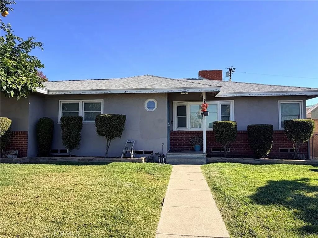 1274 N San Antonio, Pomona, CA 91767