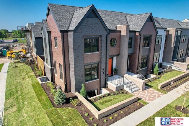 701 Blue Sage Boulevard, Lincoln, NE 68521