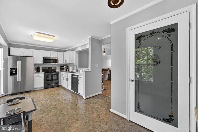 9320 GARST DR, Manassas, VA 20110