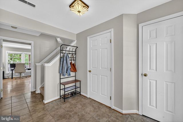 9320 GARST DR, Manassas, VA 20110