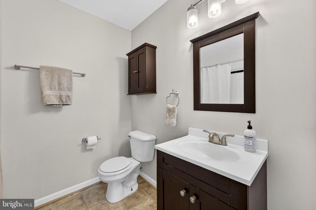 9320 GARST DR, Manassas, VA 20110