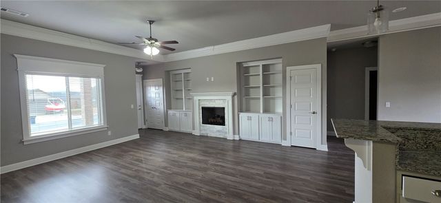 902 Sugar Loaf Street, Prairie Grove, AR 72753