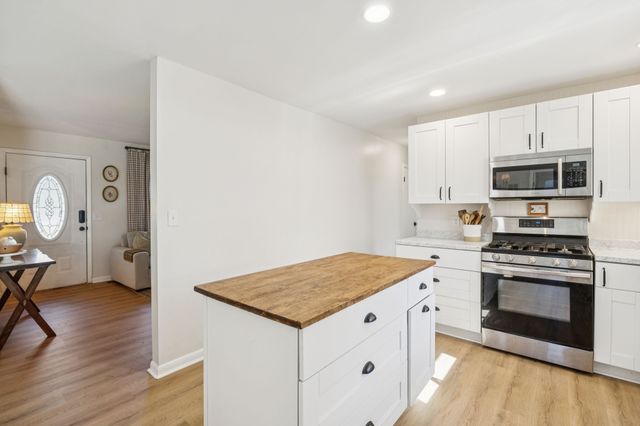 440 W Maple St, Morrison, TN 37357