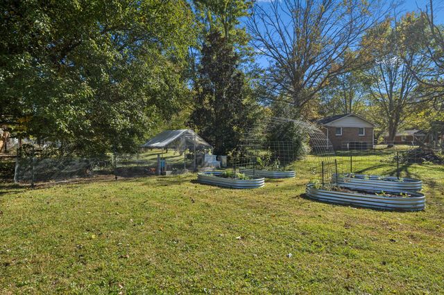 440 W Maple St, Morrison, TN 37357