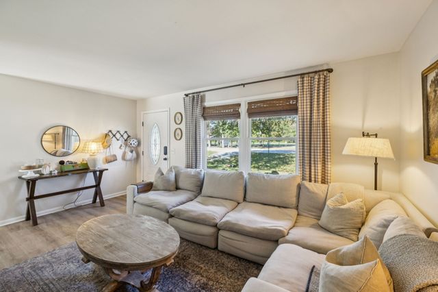 440 W Maple St, Morrison, TN 37357