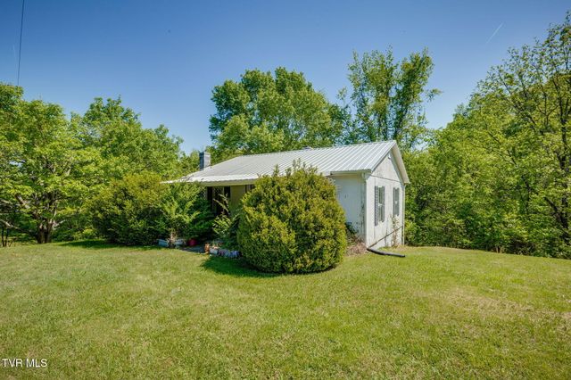 1940 Allison Road, Piney Flats, TN 37686