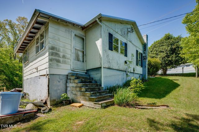 1940 Allison Road, Piney Flats, TN 37686