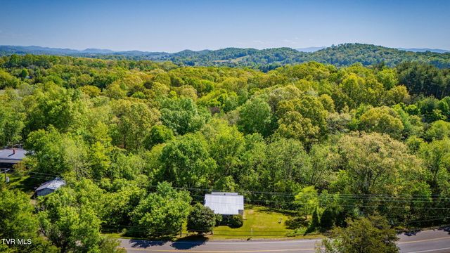 1940 Allison Road, Piney Flats, TN 37686