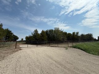 1039 County Road 4109, Greenville, TX 75401