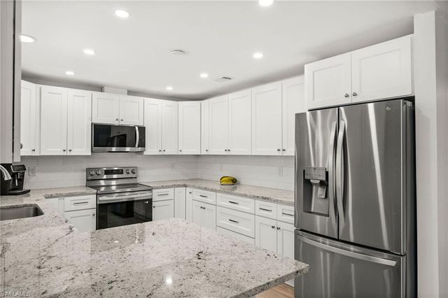 8324 Lagoon RD, Fort Myers Beach, FL 33931