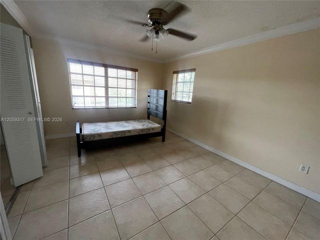 8600 SW 109th Ave 4-220, Miami, FL 33173