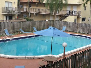 8600 SW 109th Ave 4-220, Miami, FL 33173