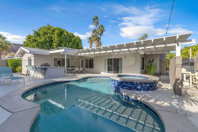 72543 Beavertail Street, Palm Desert, CA 92260