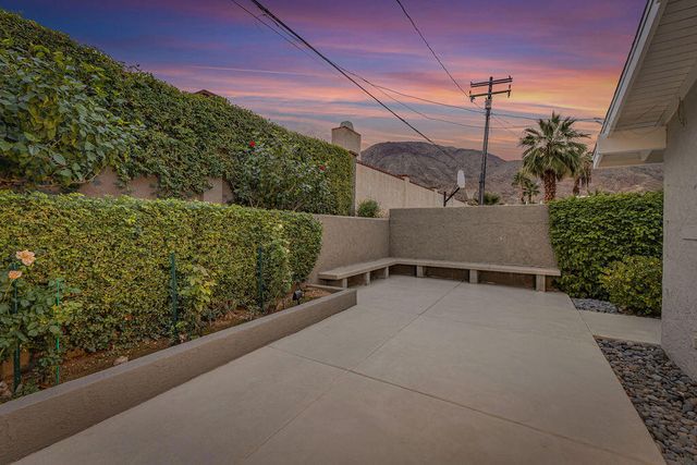 72543 Beavertail Street, Palm Desert, CA 92260
