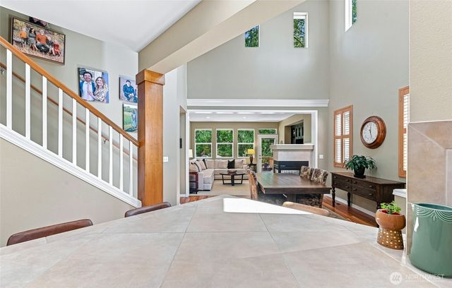 12026 Big Leaf Way NE, Redmond, WA 98053