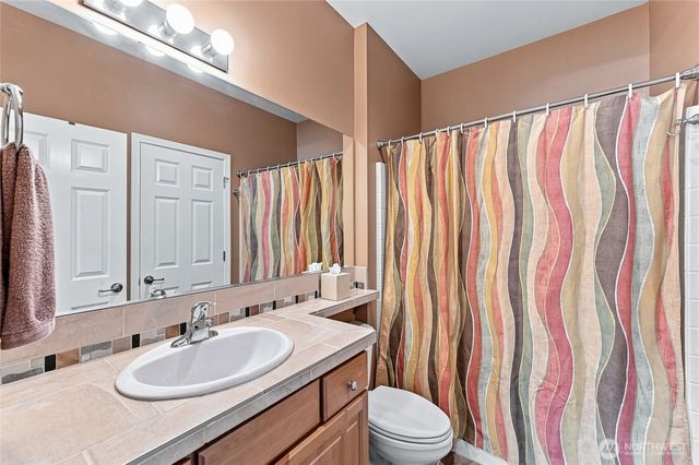 12026 Big Leaf Way NE, Redmond, WA 98053