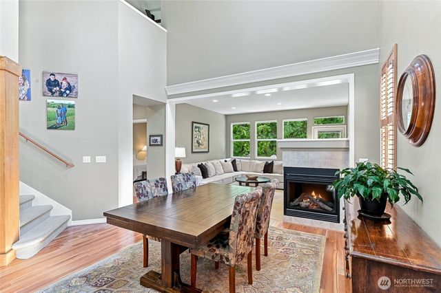 12026 Big Leaf Way NE, Redmond, WA 98053
