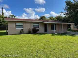 3884 Kennedy Circle, Cocoa, FL 32926