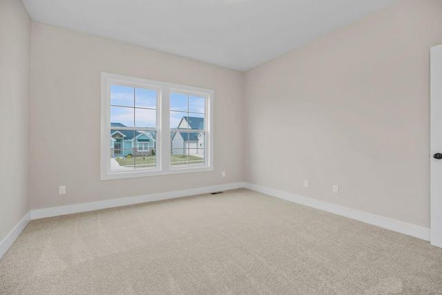 2305 LARKSPUR Lane, Kearney, MO 64060