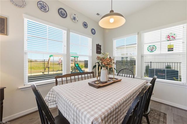 181 Peck LN, Suffolk, VA 23434