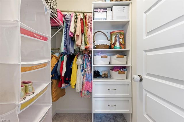 181 Peck LN, Suffolk, VA 23434