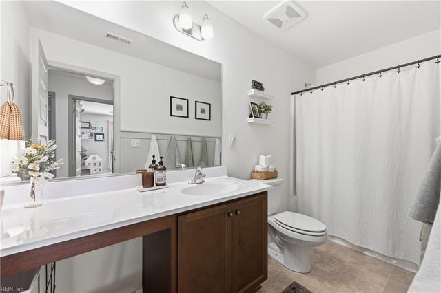 181 Peck LN, Suffolk, VA 23434