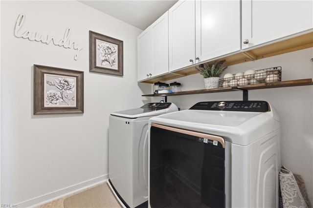 181 Peck LN, Suffolk, VA 23434