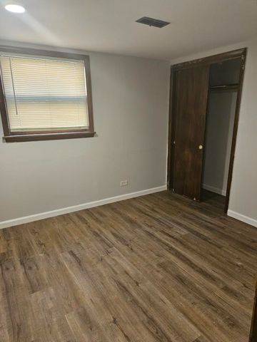 12946 S Carpenter Street, Calumet Park, IL 60827