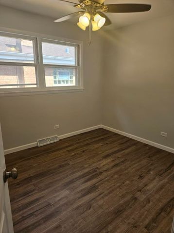 12946 S Carpenter Street, Calumet Park, IL 60827