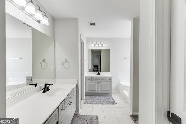 170 River Circle, Lawrenceville, GA 30043